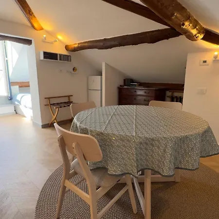 Romantic Loft Sea View Nervi * Cenova